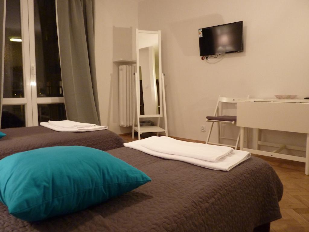 Koro De Varsovio - Apartament Ciasna 10 외부 사진